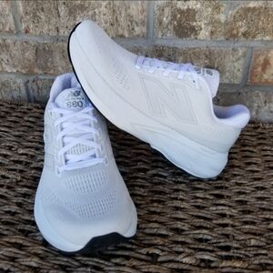 Balance 880 WHITE Running Shoes(W 8.5  M 7B) Comfort Walking Sneakers